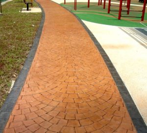 Eurofan with cobble border
